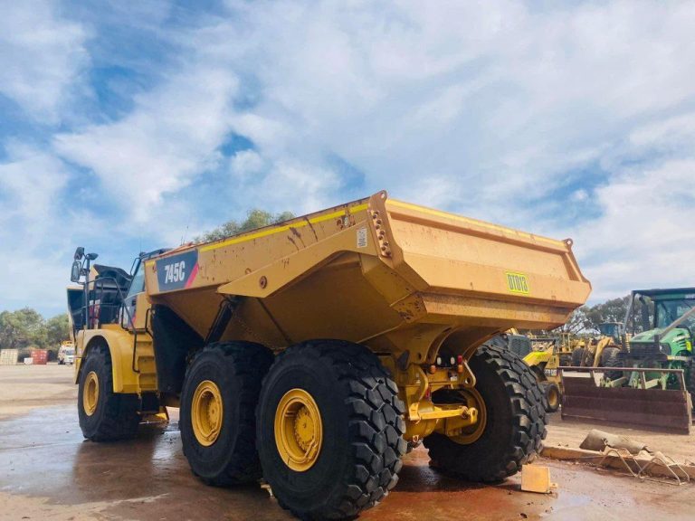 Trucks washing 1024x768